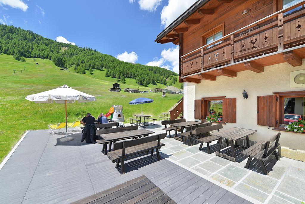 Hotel San Giovanni Livigno Exterior foto
